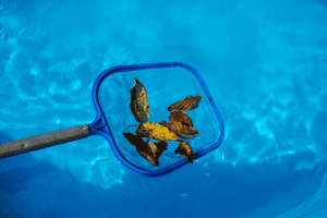 משאבות לחימום בריכה - החשיבות לכלול משאבות חימום לבריכה כחלק מהציוד הכולל להפעלת הבריכה